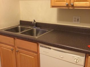 856 W Cornelia Ave #2N, Chicago, IL 60657
