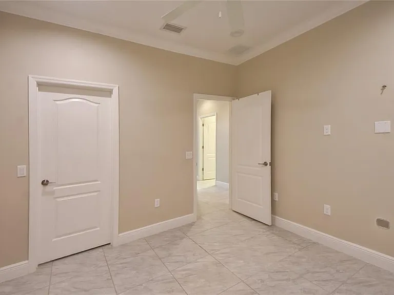 7408 Ridgelake Cir — Photo 35