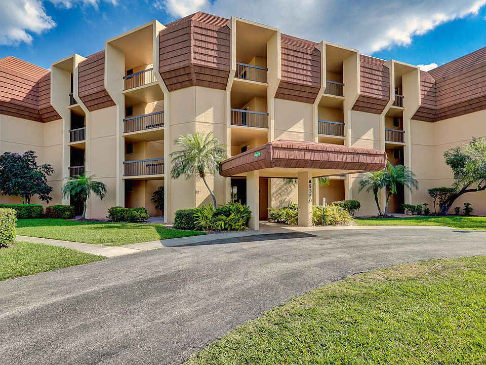 1st image of 5390 Woodland Lakes Drive #305