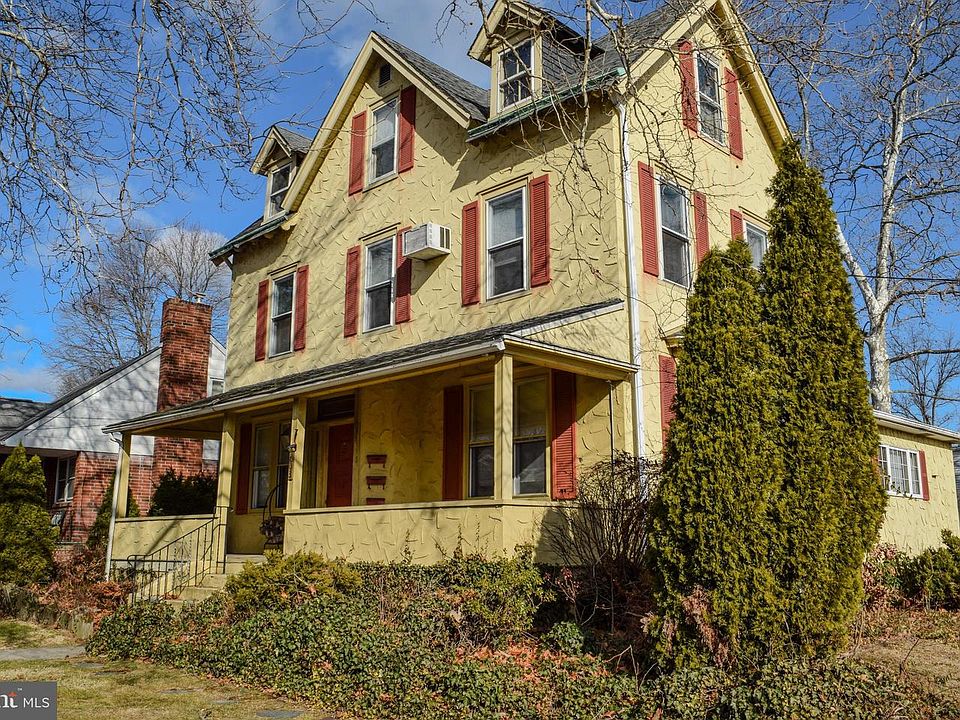 1st image of 703 Clifton Ave