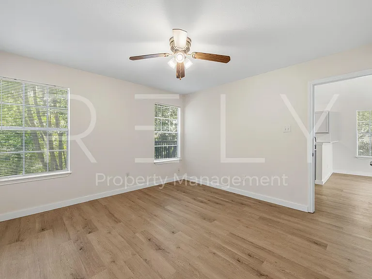 2908 Whisper Oaks Ln #D — Photo 26