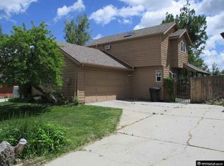 3335 Stagecoach Dr, Casper, WY 82604