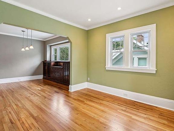 4th image of 4104 Bryant Ave S APT C