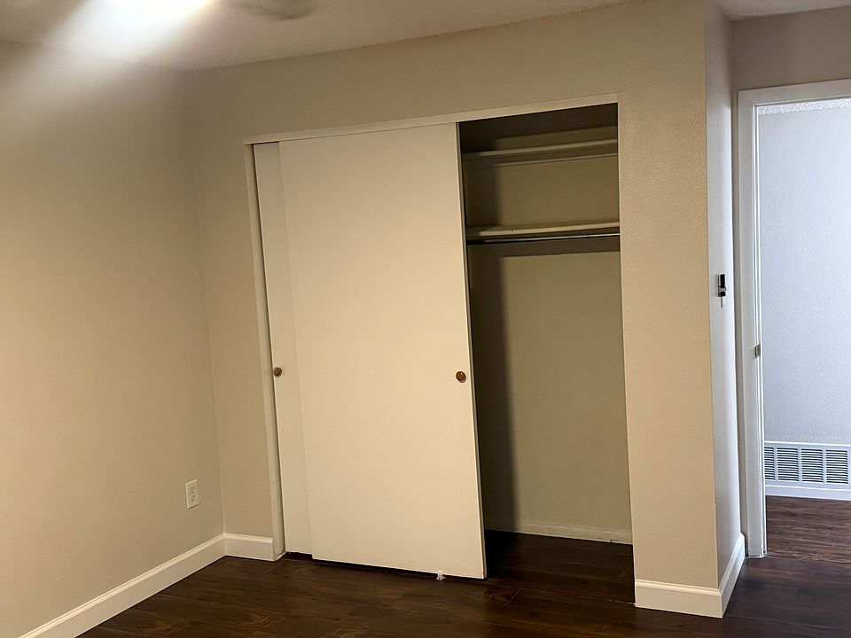 1st image of 14471 Bantry Ln APT 15
