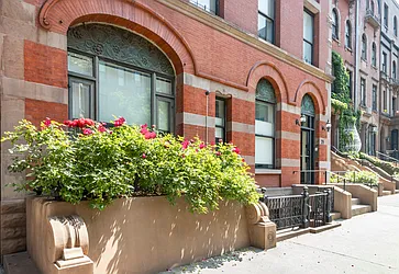 71 West 83rd Street in Upper West Side