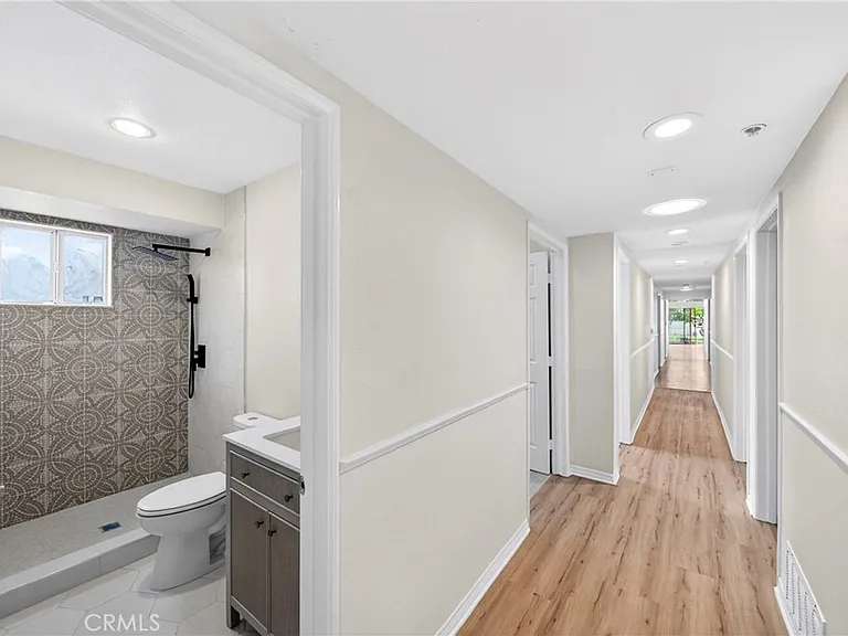 2033 W 231st St — Photo 11
