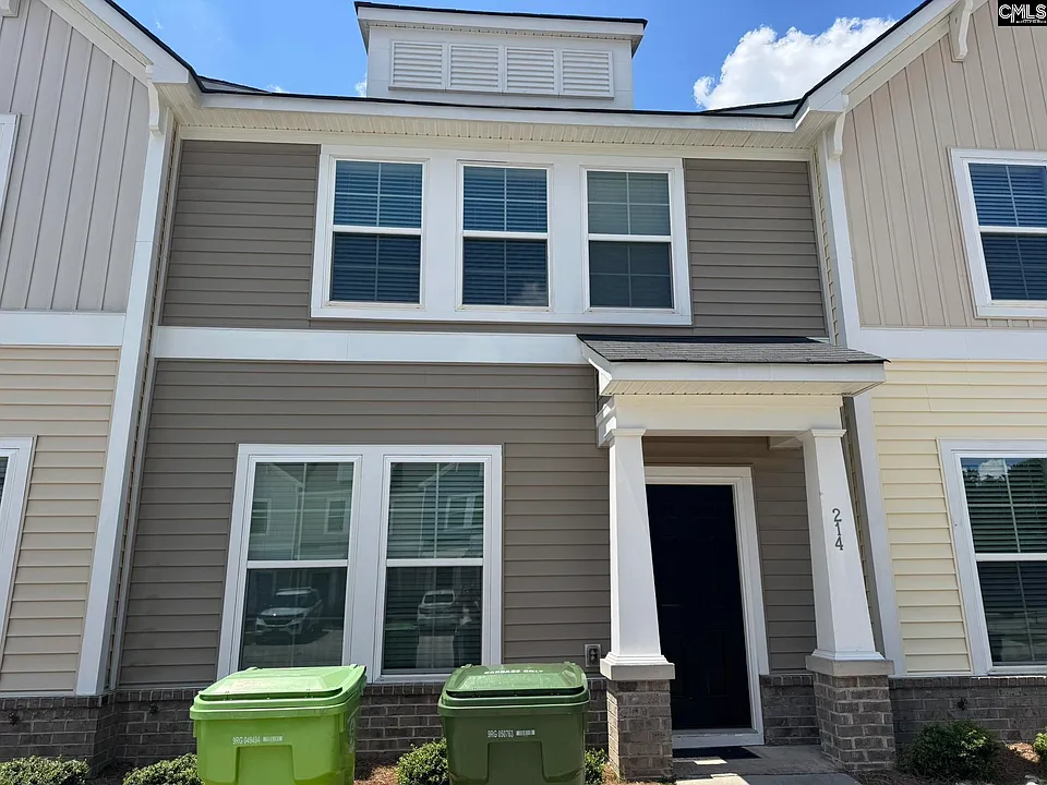 214 Bluewing Dr