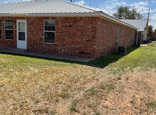 125 Townsgate Plz #B, Clovis, NM 88101