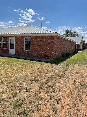 125 Townsgate Plz Photo 1