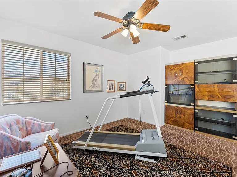 5643 Willowmere Ln — Photo 23
