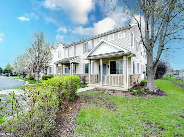 157 Foxglove Ct, Romeoville, IL 60446