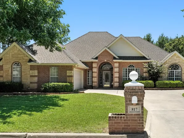 817 Waters Edge Dr, Abilene, TX 79602