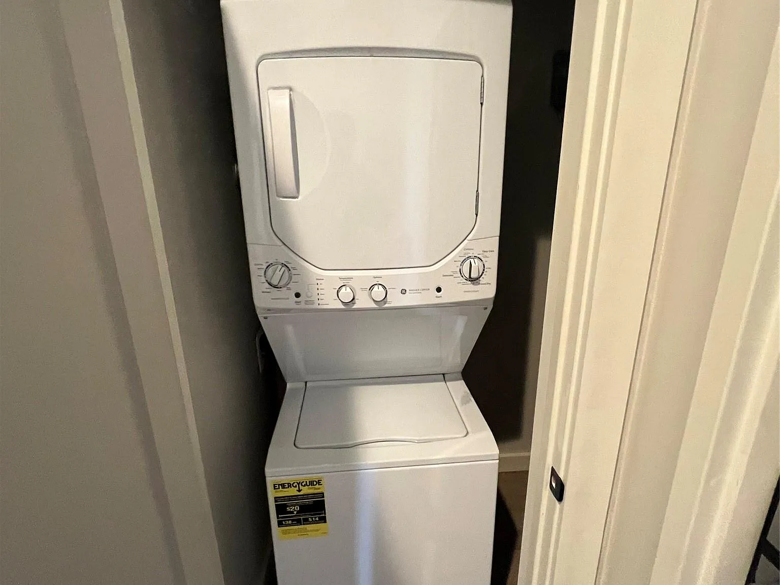 1 bed, 628 sqft, $2,000 — Photo 4