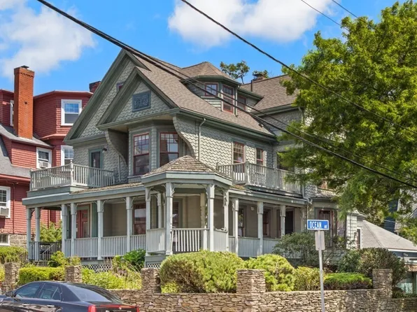 28 Wave St #2, Lynn, MA 01902