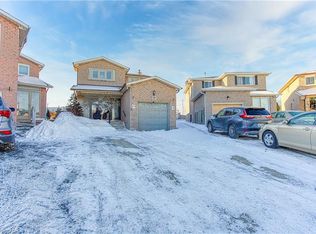39 Regis Ct, Hamilton, ON L8E4M8