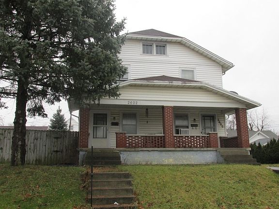 3rd image of 2600 Saint Charles Ave
