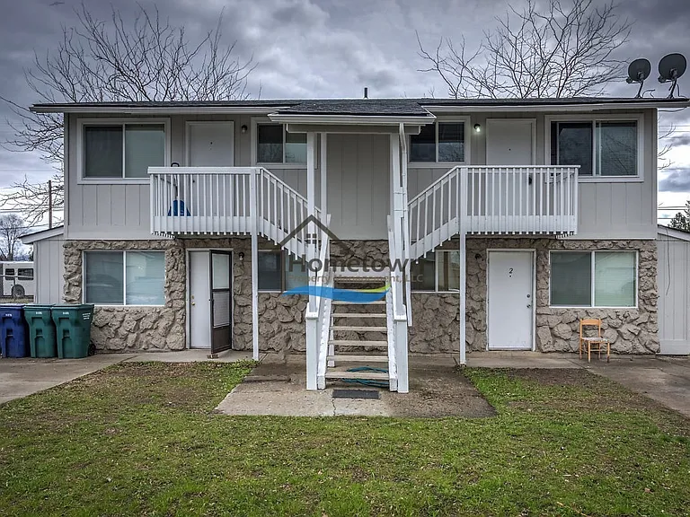 110 E Borah Ave — Photo 2