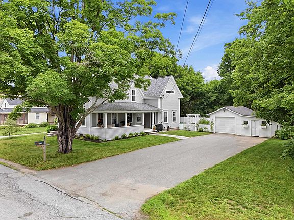3rd image of 15 Crosby Street