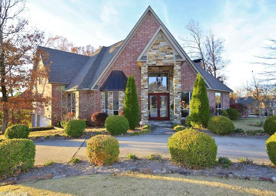 1st image of 3100 Woodsgate Dr