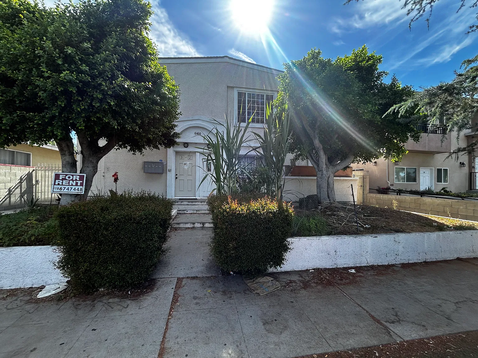 2 bed, 850 sqft, $2,900 — Photo 1