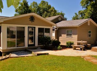 1741 Airport Rd, Marion, NC 28752