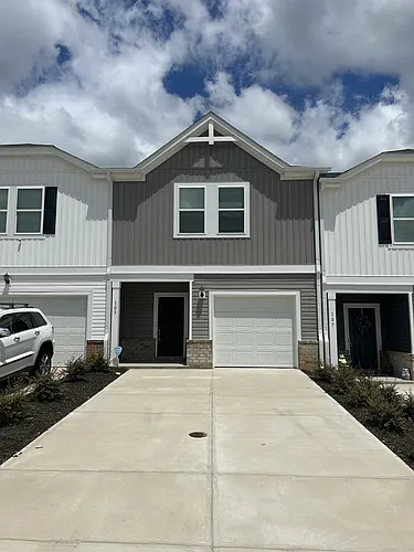 105 Pleasure Ln Photo 1