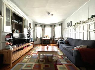 146 Coolidge St #2, Brookline, MA 02446