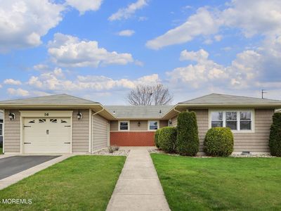 16 Mayaquez Lane, Toms River, NJ, 08757