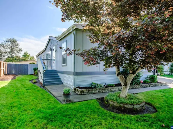 300 Western St SE Unit 74, Albany, OR 97322