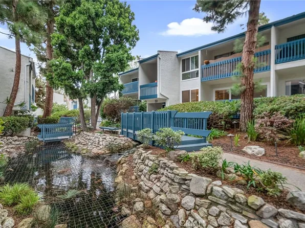 635 S Prospect Ave Unit 102, Redondo Beach, CA 90277