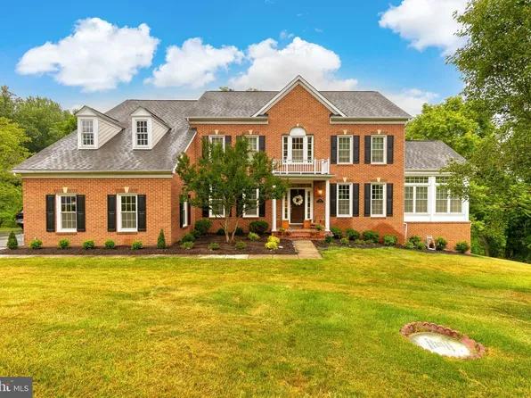 705 Nicholas Ln, Cockeysville, MD 21030