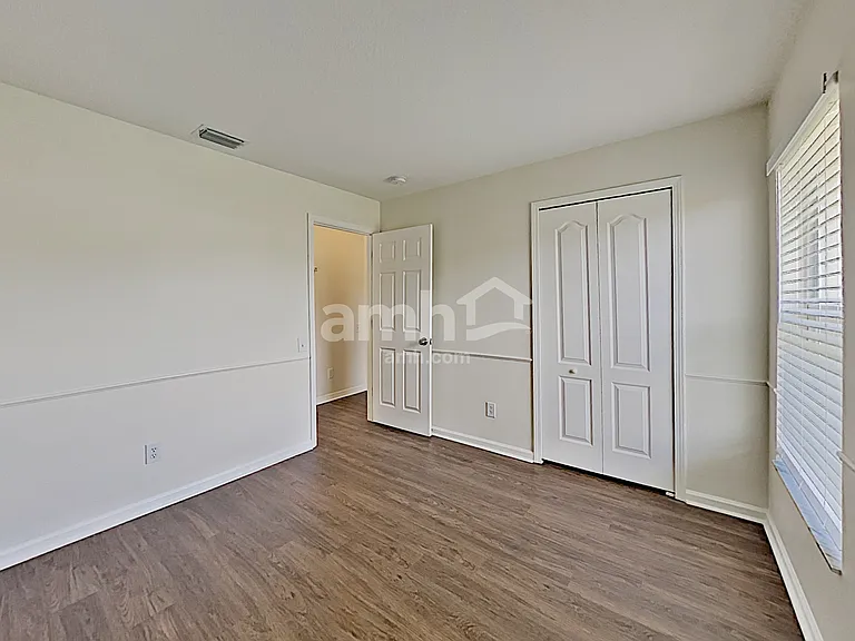 10311 Hunters Haven Blvd — Photo 14
