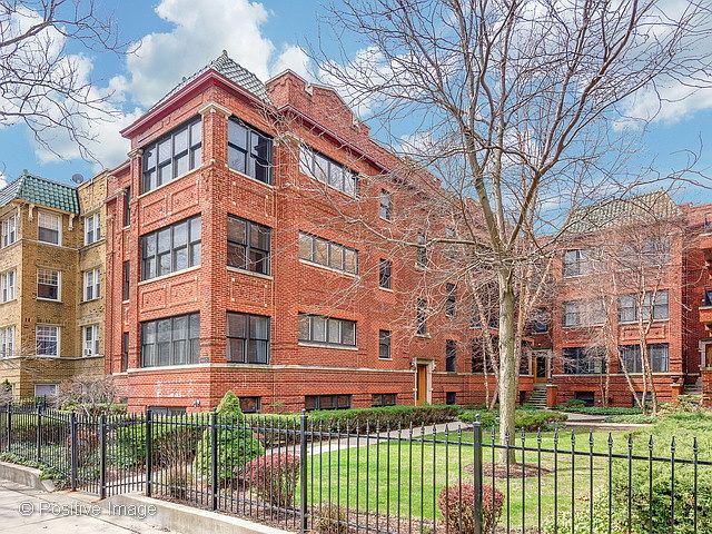 1st image of 6622 N Ashland Ave APT 2