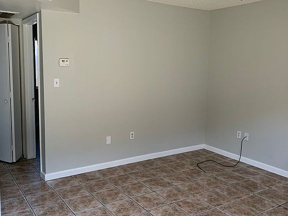 4th image of 2710 McCulloch Blvd N APT 3