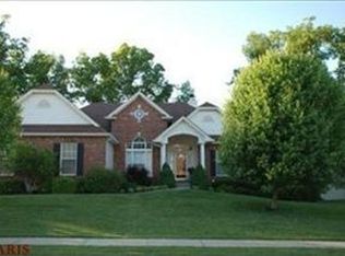 1015 Marions Cove Dr, Lake Saint Louis, MO 63367