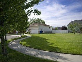 2nd image of 1338 Callaway Ct