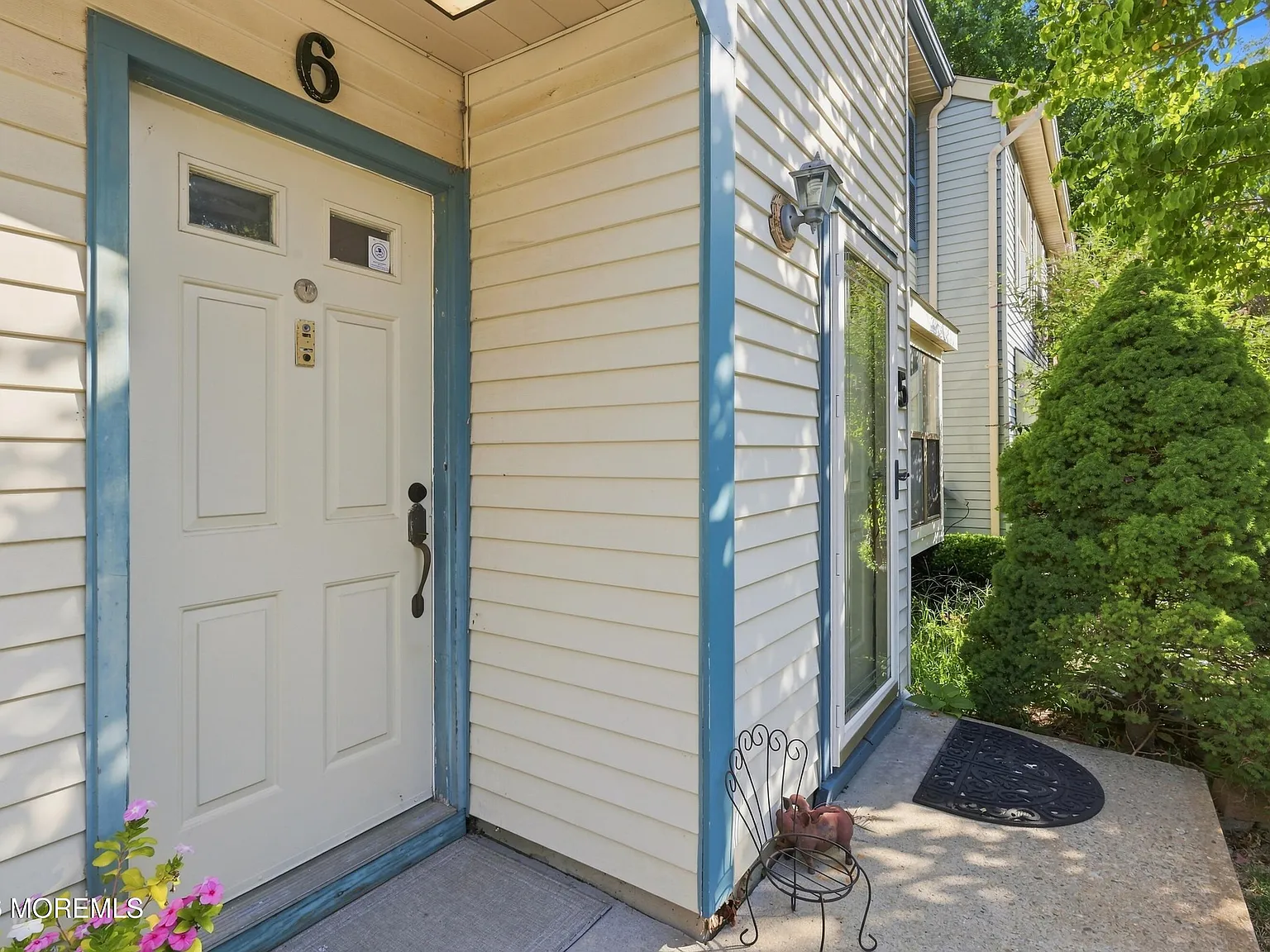 2 bed, 1021 sqft, $2,600 — Photo 2