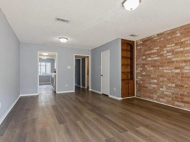 14447 Misty Meadow Ln — Photo 9