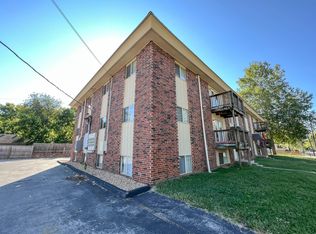 1055 W Walnut St #2, Springfield, MO 65806