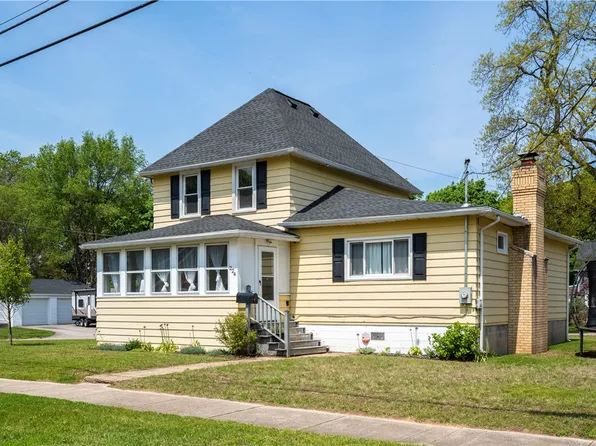 224 Point Pleasant Rd, Rochester, NY 14622