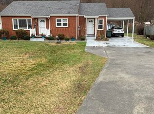 1102 Broad St, Elizabethton, TN 37643