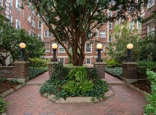 43 Linnaean St APT 32, Cambridge, MA 02138