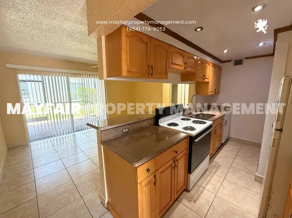 4467 Treehouse Ln APT 13C, Tamarac, FL 33319
