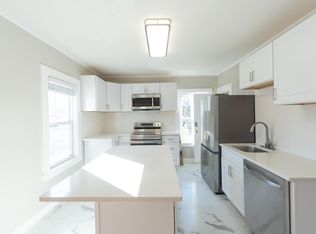 30 Columbus Ave FLOOR 2, Mansfield, MA 02048
