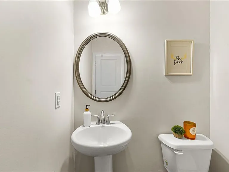 2195 Cormac St — Photo 26