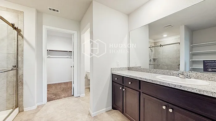 804 Loomis Trl — Photo 16