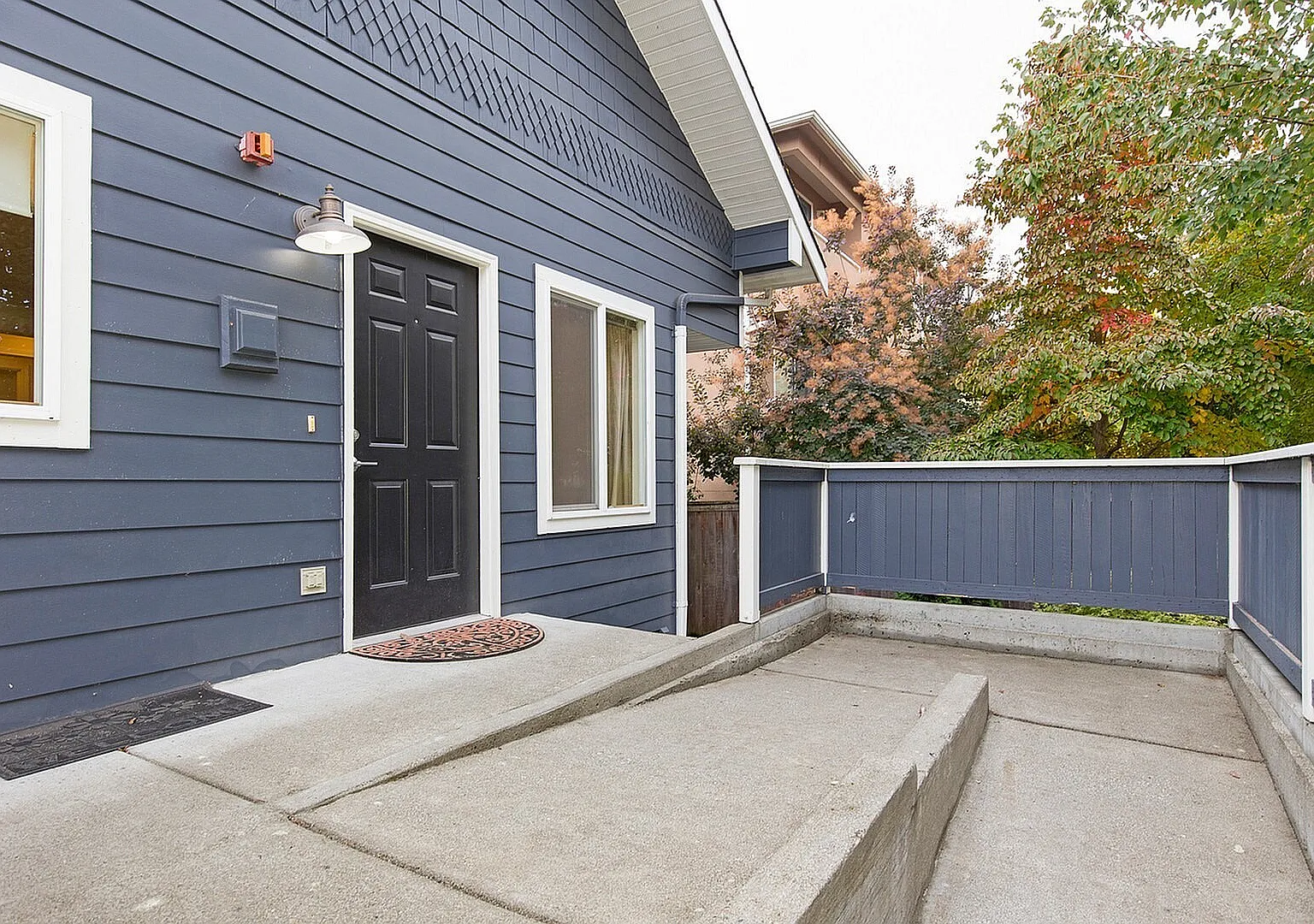 Ballard 4 — Photo 3
