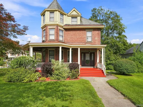 349 Albany Avenue, Kingston, NY 12401