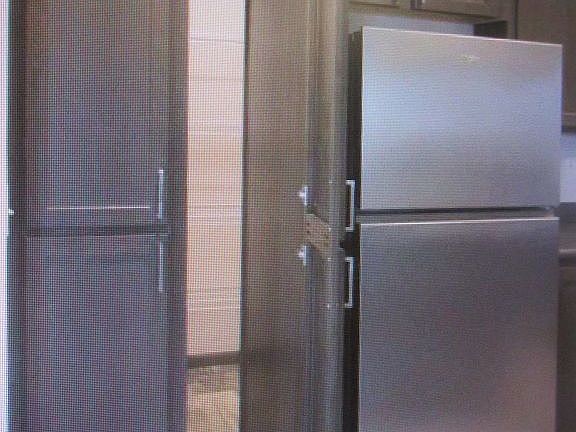 3rd image of 6036 S Canterbury Pl