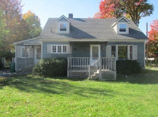 382 Oak Hill Rd, Fitchburg, MA 01420